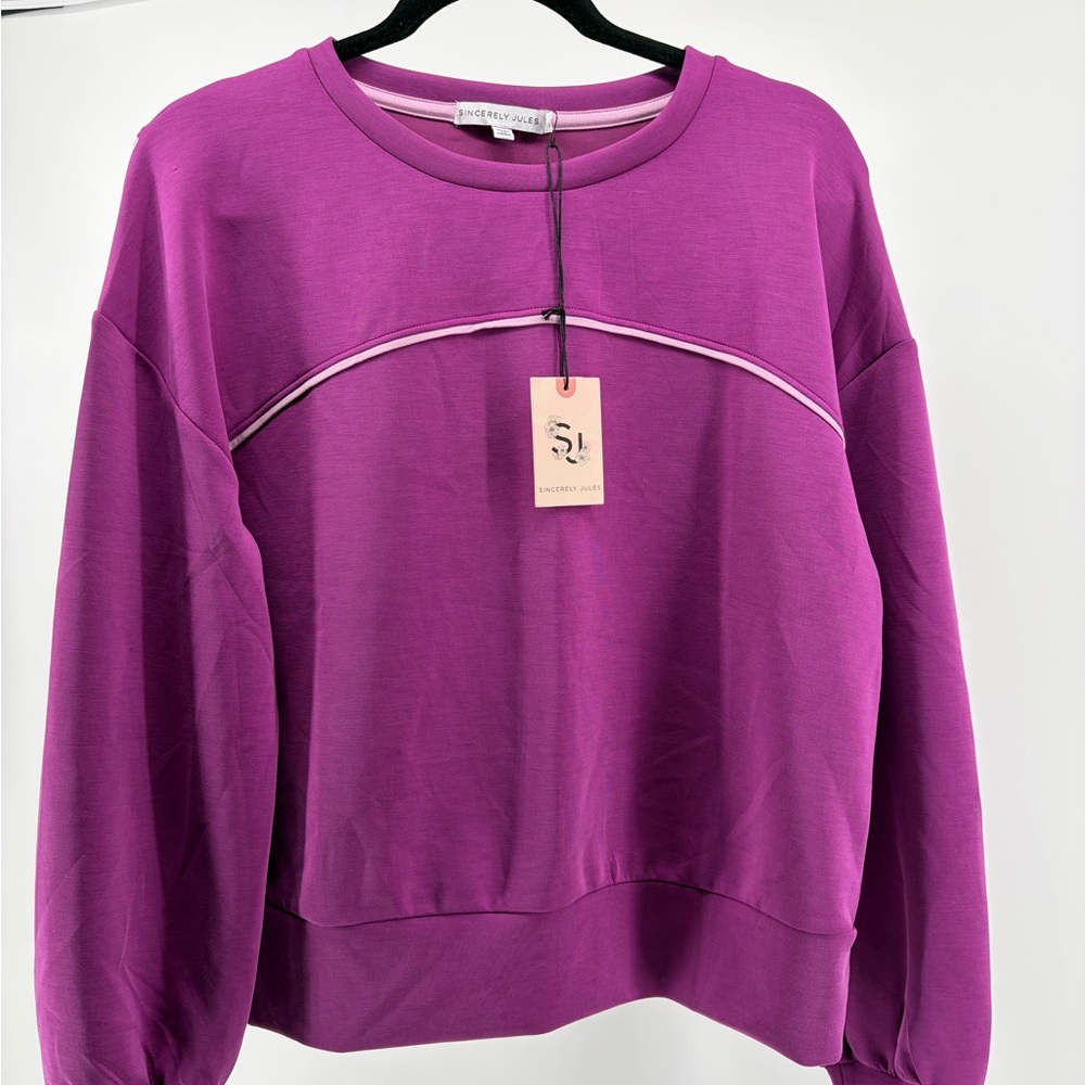 Sincerely Jules Super Soft Long Sleeve Sweatshirt Top Women Size Medium NWT S071